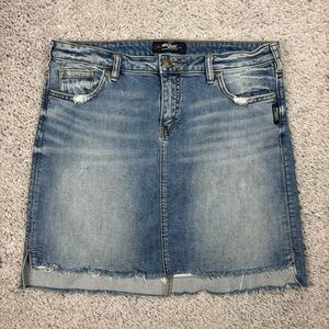 Silver Jeans Skirt Womens 8 Francy Raw Hem Light Wash Casual Party Beach Vaca